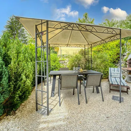 Ani By Interhome * קסטב