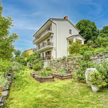 Διαμέρισμα Ani By Interhome *